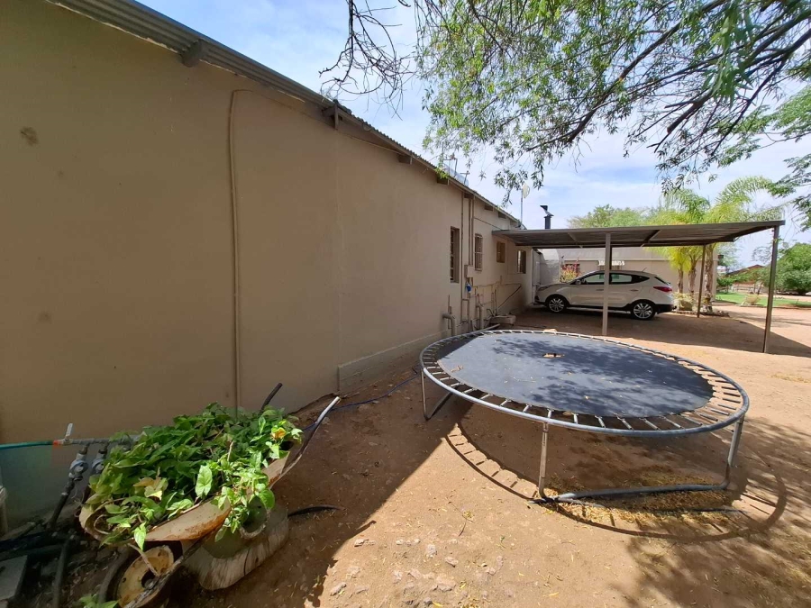 3 Bedroom Property for Sale in Upington Northern Cape